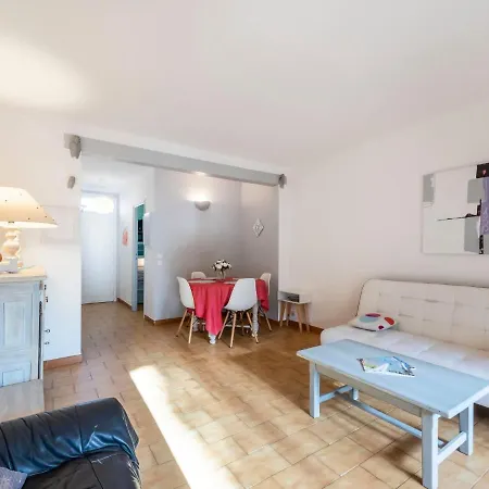 Bonporteau-5 By Interhome *